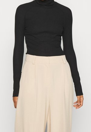 Langærmet T-shirt - black
