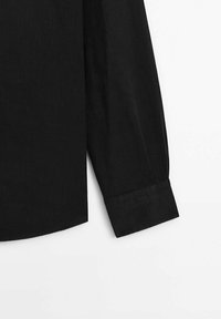 Massimo Dutti REGULAR FIT GARMENT - Hemd - black