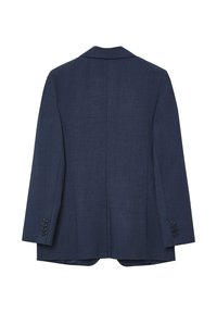 Blazer su misura blu navy in tessuto strutturato, con revers a punta, apertura centrale e sei bottoni su ciascun polsino.