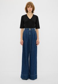 adL PLEATED WIDE LEG  - Wide leg - NAVY BLUE