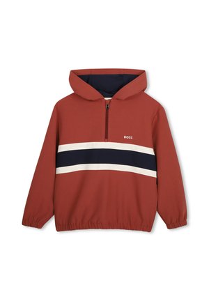 Pull à capuche rouille avec fermeture éclair à l'avant, poignets et ourlet élastiques, et rayures horizontales blanches et bleu marine sur la poitrine avec le texte "BOSS".