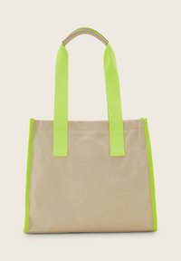 Borsa a tracolla beige con cinturini e dettagli verde brillante. Realizzata in materiale resistente, ha una forma rettangolare semplice e una chiusura con zip.