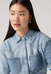 Levi's® TEODORA WESTERN  - Blusa com botões - air space