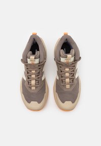 Salomon ELIXIR ACTIV MID GTX  - Pārgājienu apavi - falcon/white pepper/papaya