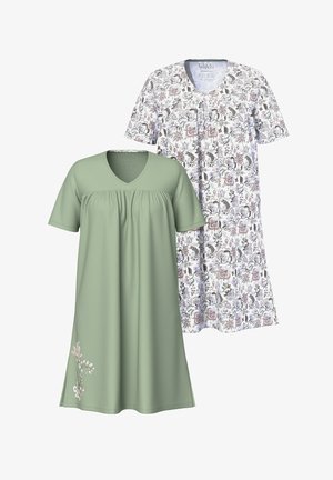 Dwie koszule nocne dla kobiet: jedna w jednolitym zielonym kolorze z dekoltem w serek, krótkimi rękawami, marszczeniami i haftem kwiatowym; druga biała w kwiatowy wzór.