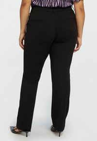 Fiorella Rubino Pantalones - nero