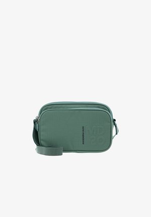 Sac bandoulière rectangulaire vert avec une sangle réglable, deux compartiments zippés et un logo "Mandarina Duck" discret à l'avant.