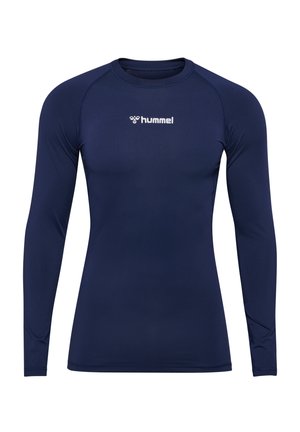 Marineblå langærmet atletisk skjorte lavet af åndbart stof, med rund halsudskæring og et logo på den øverste brystområde.