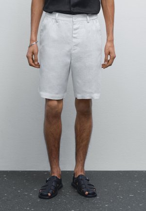 Shorts - white
