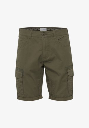 Olijf groene cargoshorts met een voorknop, riemlussen, twee zijzakken en cargozakken op elke pijp met kleppen.