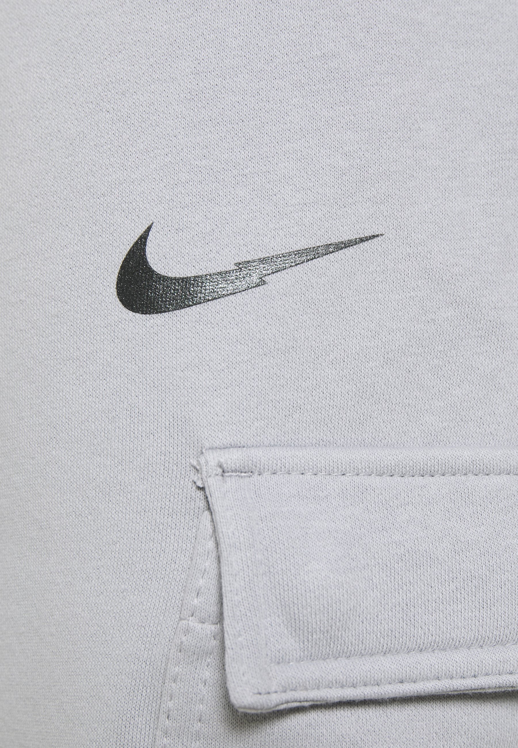 nike zig zag swoosh cargo joggers