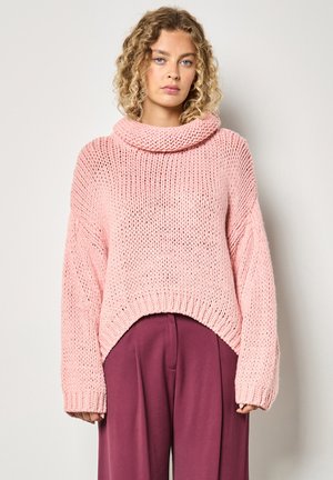 CHUNKY ROLL NECK - Pullover - pink