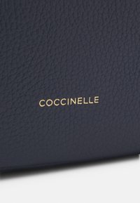 Coccinelle MALORY - Borsa a tracolla - midnight blue