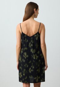 Jimmy Key V-NECK  - Freizeitkleid - black