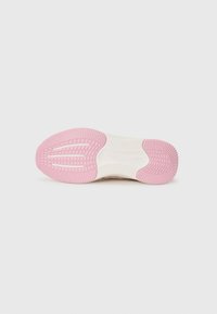 Skechers GO RUN ELEVATE 2.0 - Sneakers laag - off white/pink