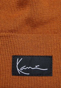 Karl Kani SMALL SIGNATURE - Beanie - brown