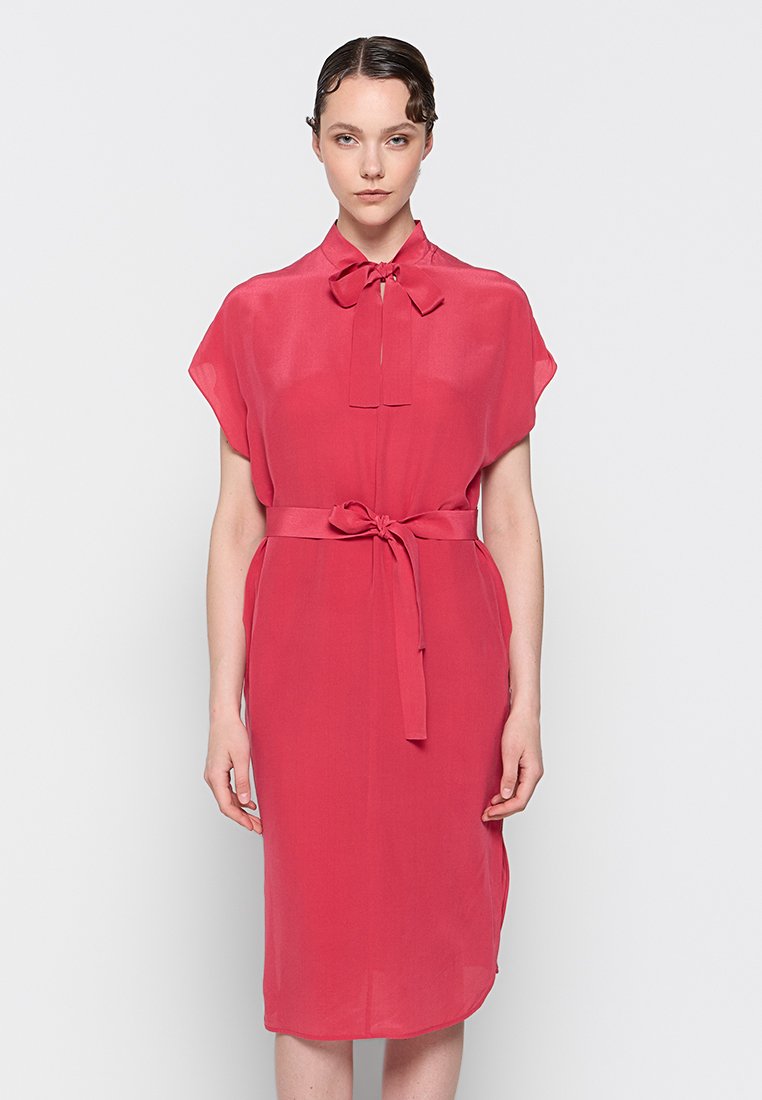 Vanessa Bruno Jurk koraalrood