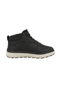 Zapatillas negras de media caña hechas de cuero suave, con un collar acolchado, cierre de cordones y una suela de goma blanca y marrón.