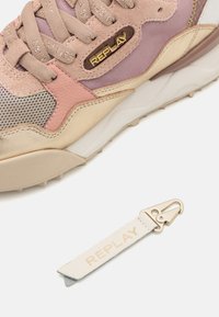 Replay FIELD CLASSIC - Sneaker low - nude/platin