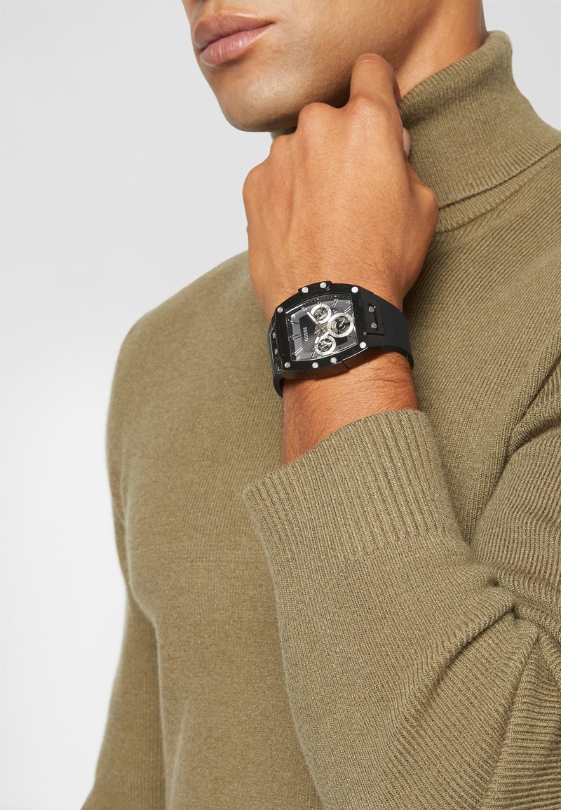 GUESS Delancy W0870G3 - Orologio da polso da uomo, 44 mm, in pelle marrone