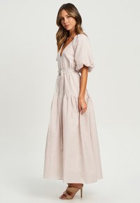 WILLA FLUTE - Maksikleit - chocolate stripe