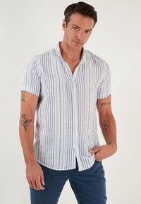 Buratti Košeľa - white/royal blue