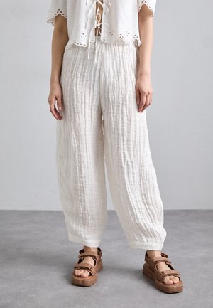 Brassicabbcilla Hosen Hosen Black