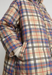 Weekday Abrigo de invierno - multi-coloured
