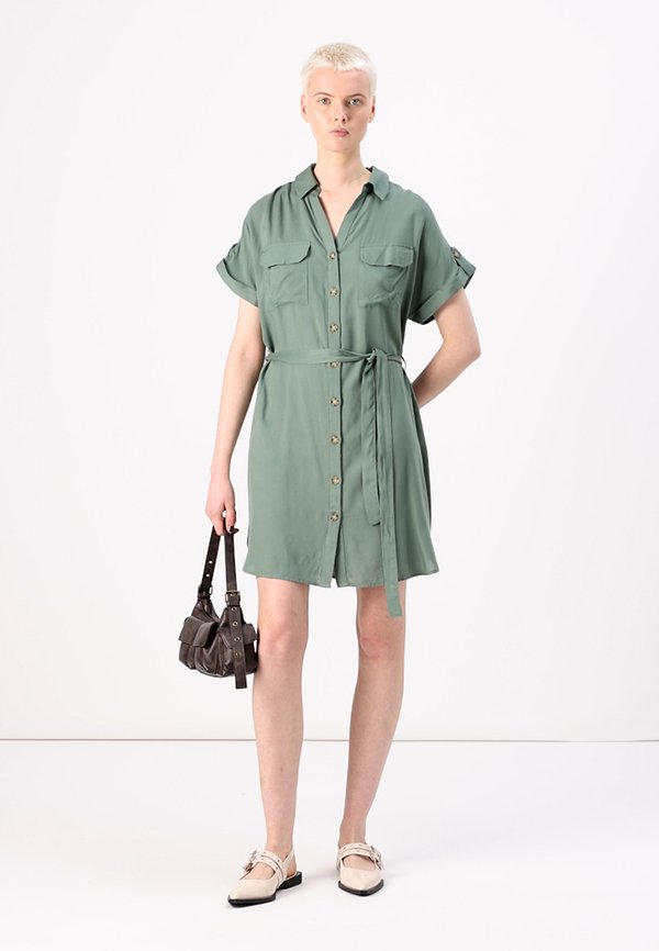 VMBUMPY SHORT - Shirt dress - laurel wreath3