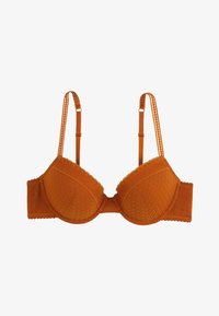 Non sélectionné, pecan