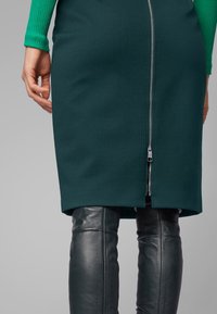 BOSS Pennkjol - dark green