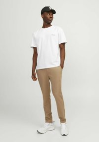 Jack & Jones JPSTMARCO JJCOOPER - Chino - elmwood