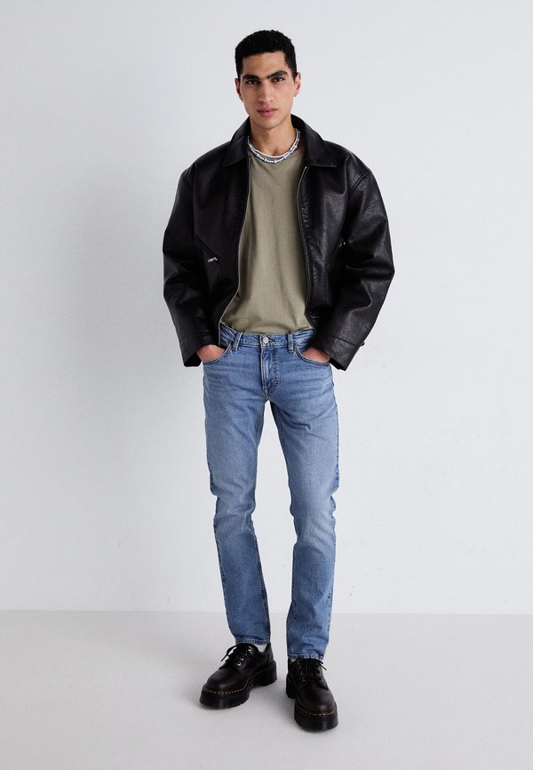 LUKE - Straight leg jeans3