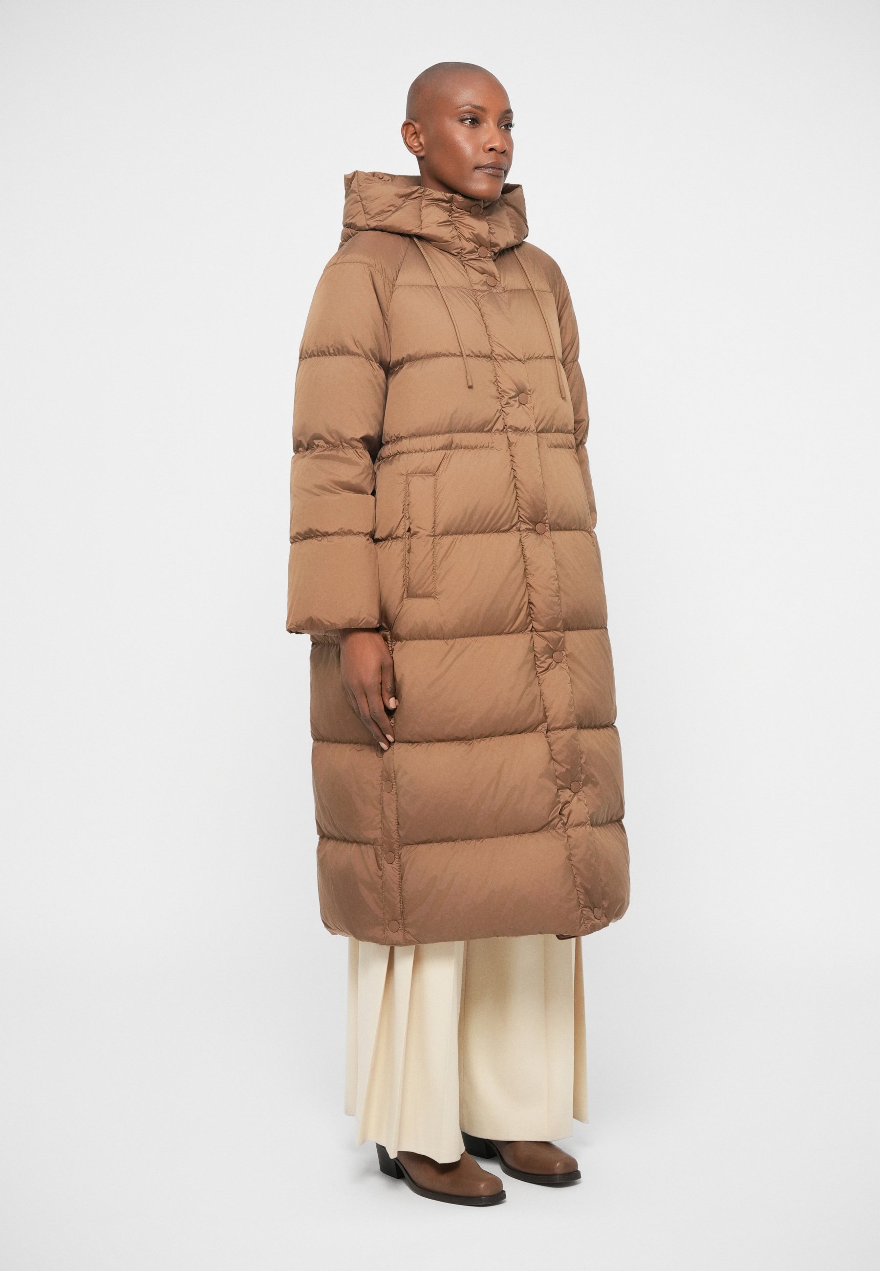 WEEKEND MaxMara NOVAK - Płaszcz puchowy/jasny brąz - Zalando.pl