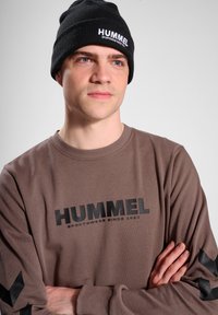 Hummel Sweatshirt - iron