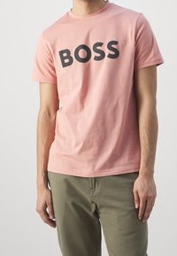 BOSS Triko s potiskem - pink