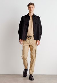Calvin Klein Jeans WASHED - Cargobroek - travertine