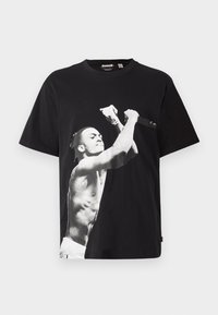 ONSTENTACION LIFE TEE - T-shirts print - jet black