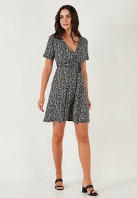 LELA Jerseyjurk - black