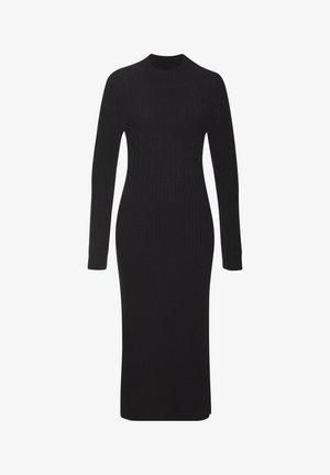 Schwarzes, geripptes Strickkleid mit langen Ärmeln, hohem Kragen und einer taillierten Silhouette, die bis zur Mitte der Wade reicht. Strukturierte Stoffdetails im gesamten Kleid.
