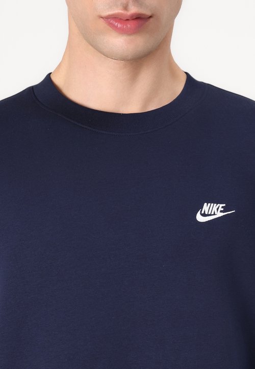 Nike Club Fleece Crew 'Obsidian White' — foto 4