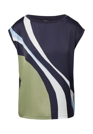 Haut à manches courtes en tissu lisse et léger, orné de rayures diagonales en bleu marine, blanc, bleu clair et vert. Encolure ronde avec une coupe décontractée.