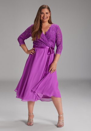 CURVE - Cocktailkleid/festliches Kleid - purple