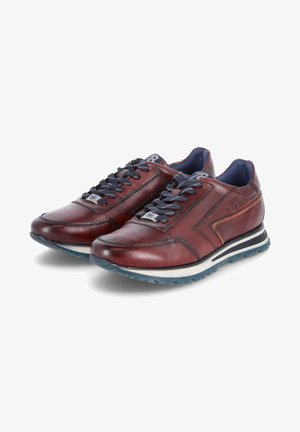 Trainers - braun