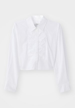 Kratka bela srajca iz gladkega bombaža, z nabrano podrobnostjo na sprednji strani, s koničastim ovratnikom in dolgimi rokavi z gumbnimi manšetami.