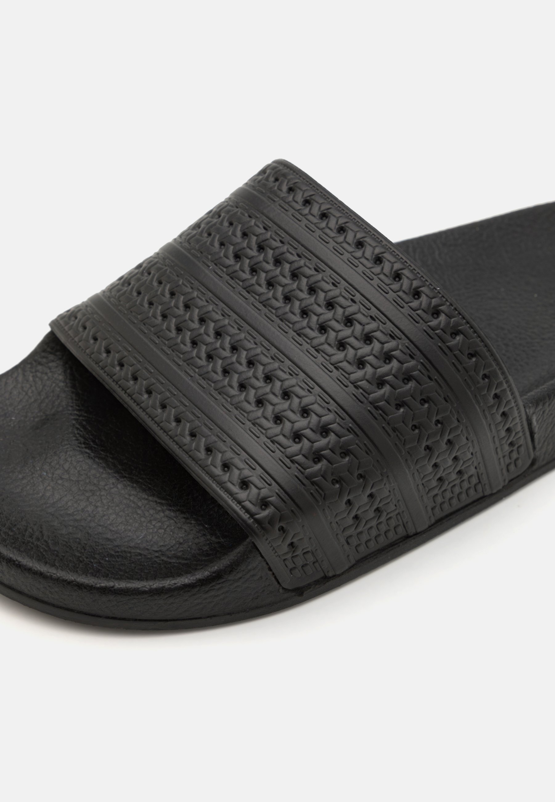 adidas Originals ADILETTE UNISEX - Mulas - core black/preto