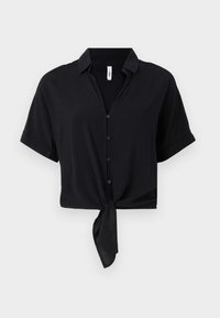 Schwarzes, kurzärmliges, cropped Button-up-Hemd mit Kragen und geknotetem vorderen Saum. Hergestellt aus leichtem Stoff mit glatter Textur.