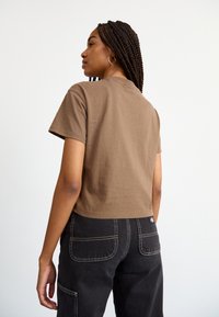 Dickies OAKPORT BOXY TEE - T-shirt basic - mushroom