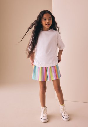 Next, REGULAR FIT - TEXTURED SHORTS  . - Šortky - rainbow stripe