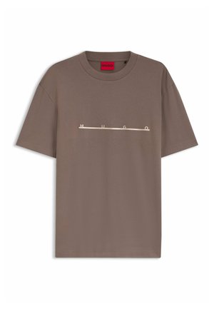 HUGO, HUGO DATRIK - T-shirt con stampa - brown thirteen